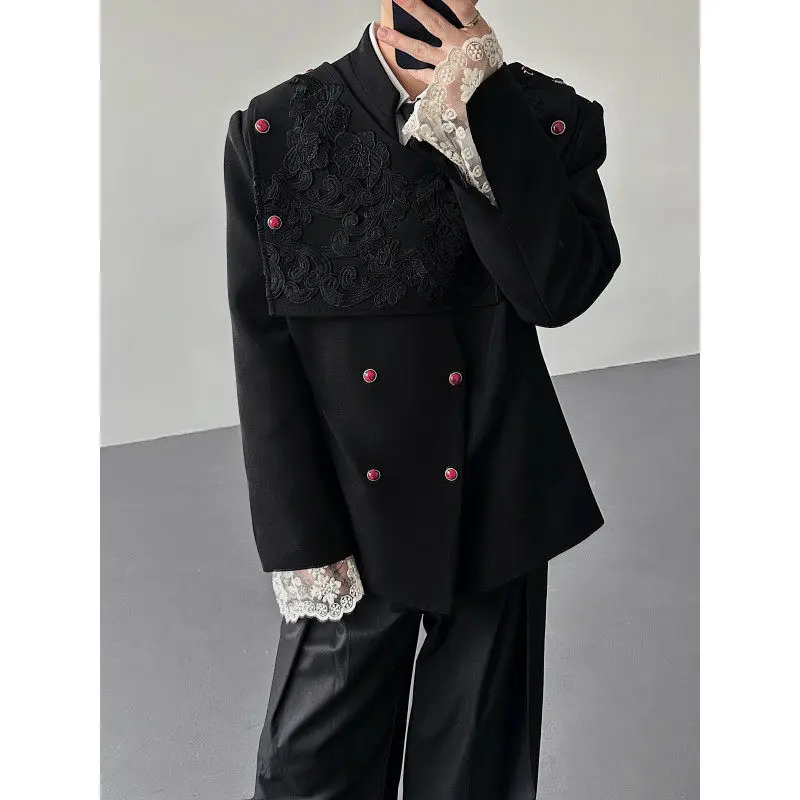 黒い洋服を選ぶときに迷うなら、この1着で解決できる？