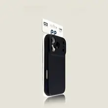 iPhone17用 スマホケース【緑の革風・穴あけ不要・シンプルデザイン・高級感】