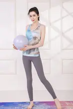 シンプルで優雅！春夏用プリントデザイン ヨガウェア【女性用・タンクトップ・運動・フィットネス】（セットアップ対応）