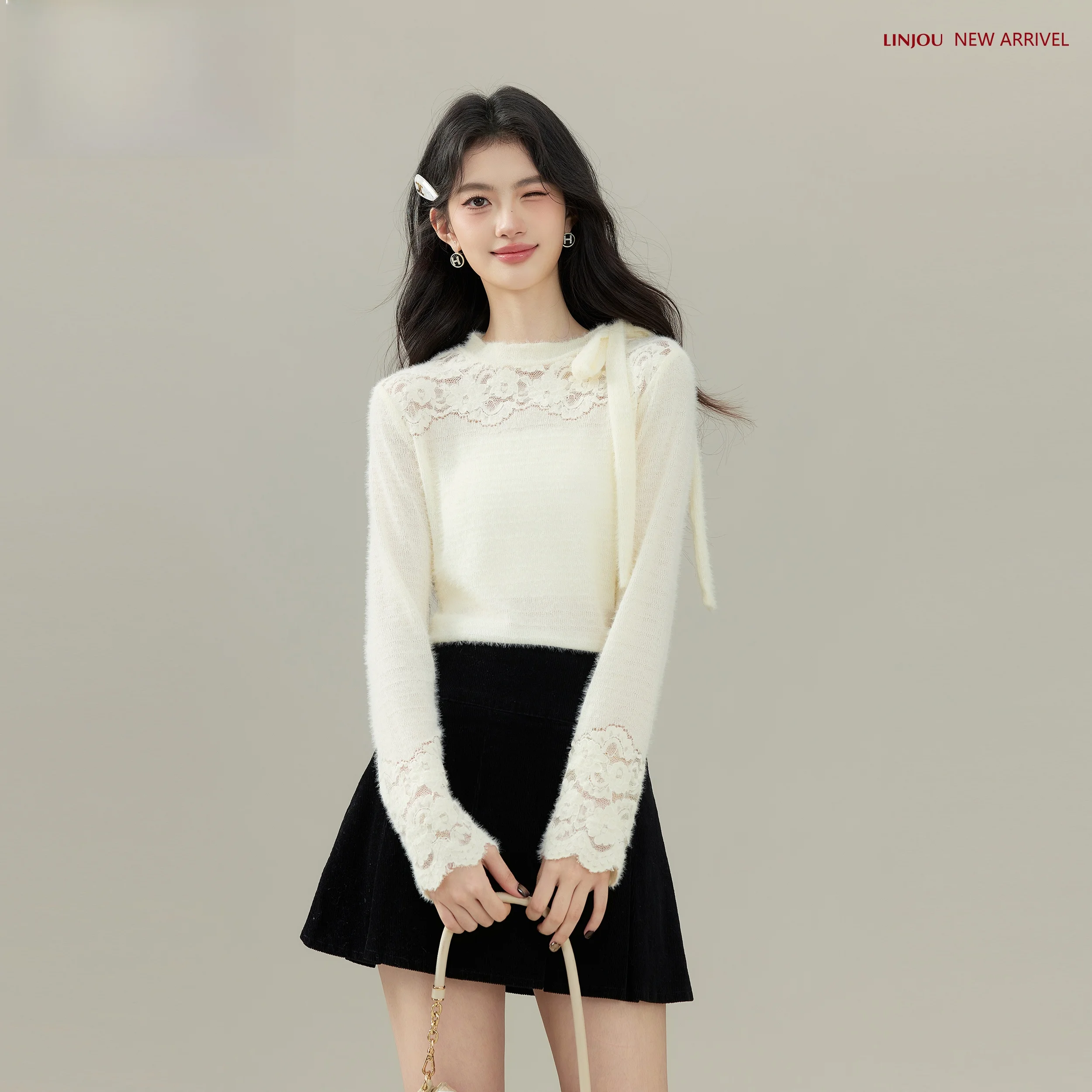 春の新作レースデザインの女性用フィットTシャツ【独特な美しさ】 大人可愛い服 50代コーデにぴったり
