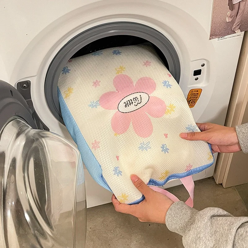可愛い洗濯用ネット：変形防止と機械洗い対応の実用性を検証