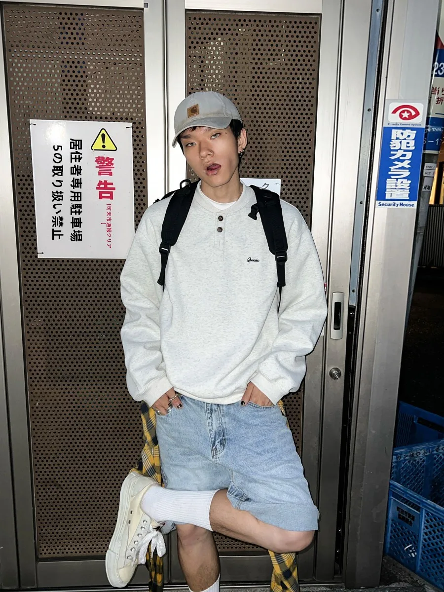 低身長で顔が大きい男性にぴったりの、秋の1着はこれ？