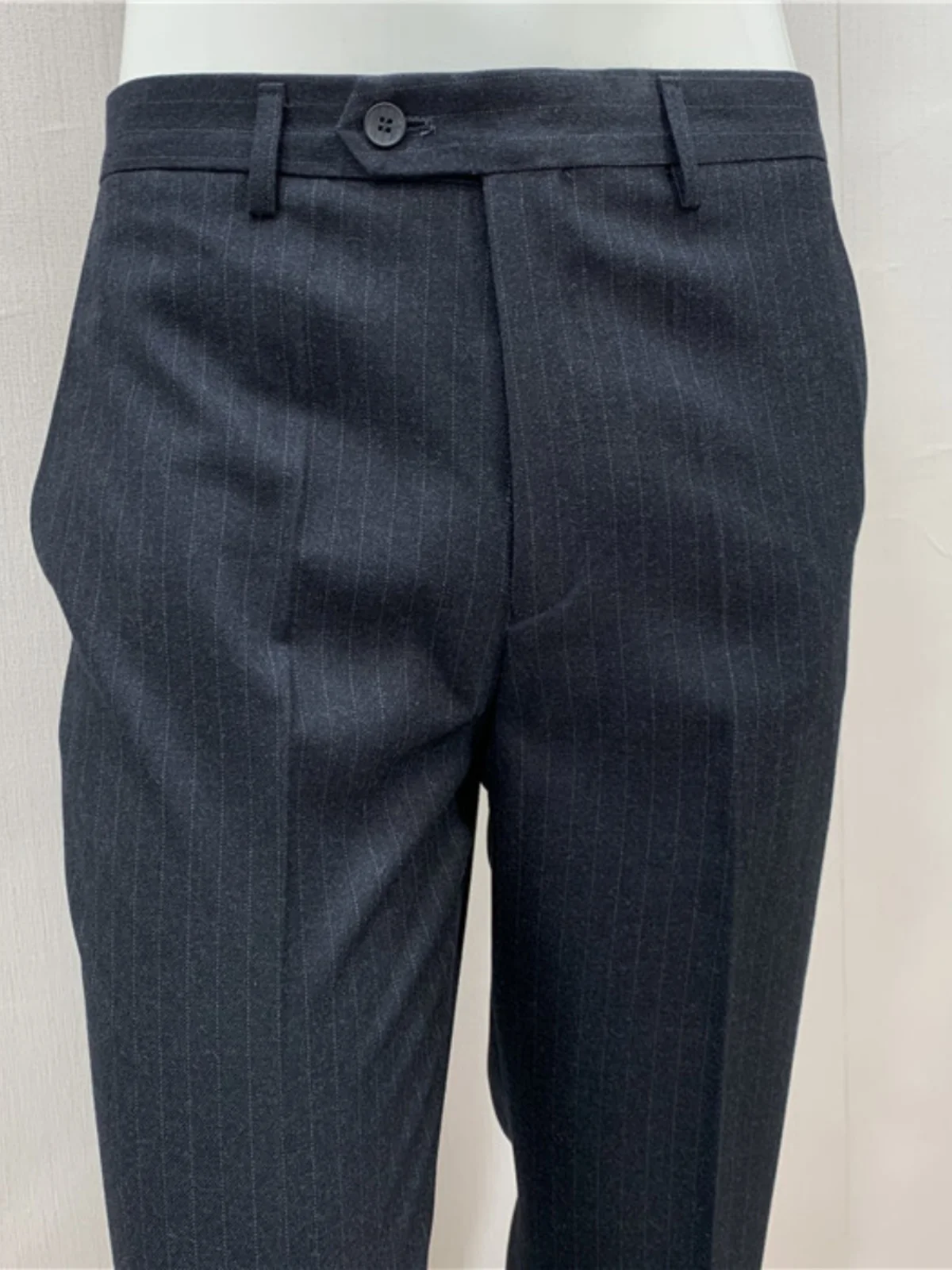 カーゴパンツ メンズ コーデ 失敗しないガイド｜ビジネスからレジャーまで対応