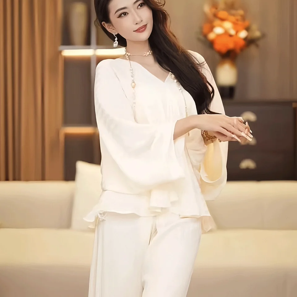 洗練されたデザイン！秋用シフォン素材のプリーツ2点セット（セットアップ対応）