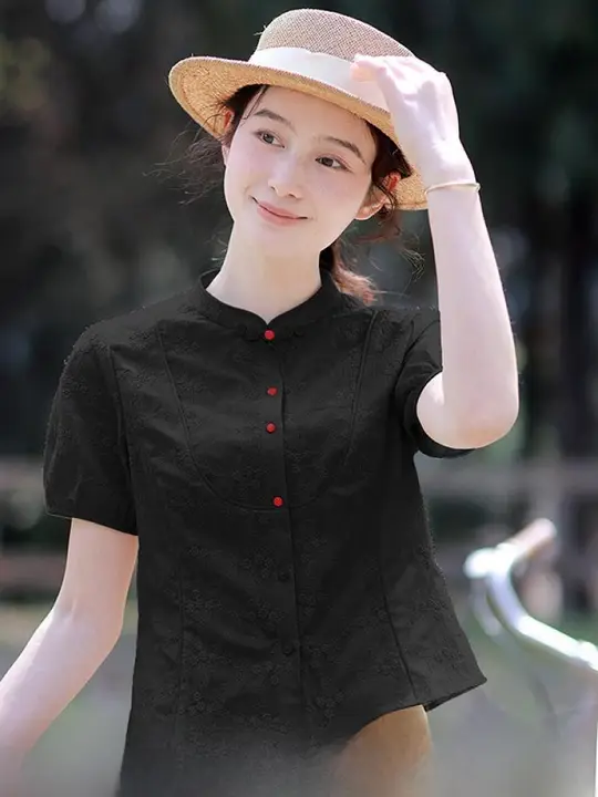 新中式刺繍デザインの黒い女性用半袖シャツ【夏用・シルエットを引き立てる】