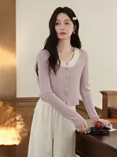 紫色の長袖ニットトップス【感・秋用】（セットアップ対応）