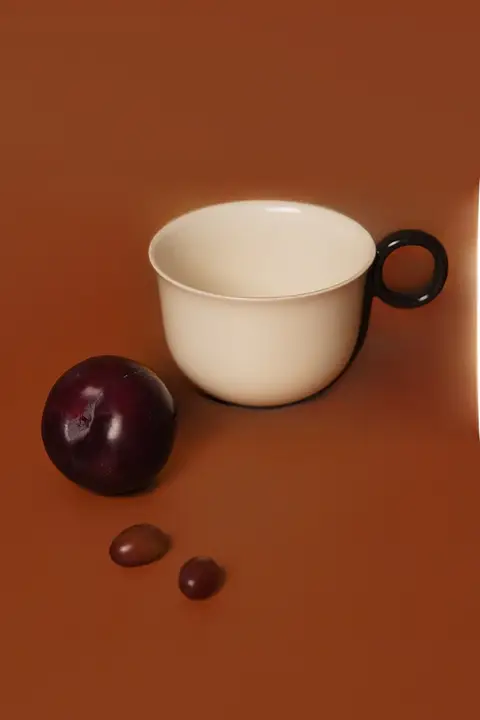 Suomu デザインのレトロフレンチスタイル セラミック コーヒーカップ＆ソーサー【片耳カップ・オリジナルデザイン】