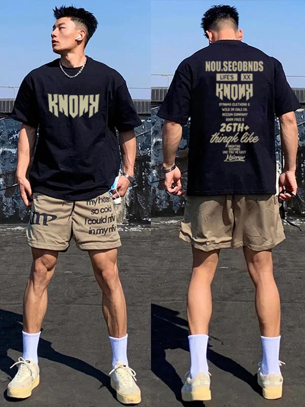 20代から60代まで、夏のメンズトップスはどう選ぶ？