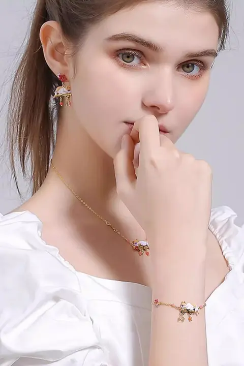 可愛い猫デザインのジュエリーアクセサリー【リング・ネックレス・ブレスレット・イヤリング・贈り物用】（セットアップ対応）