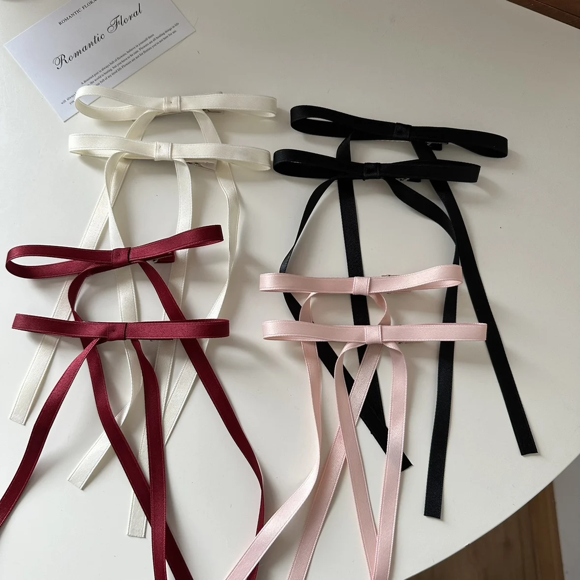 バレエスタイルのリボンヘアクリップ：少女向けシフォンリボンの使い方と実用性