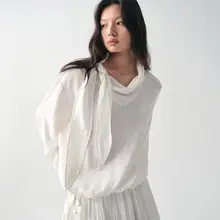 デザイン性抜群のチェック柄ボウタイ長袖シャツ【春用・女性用】