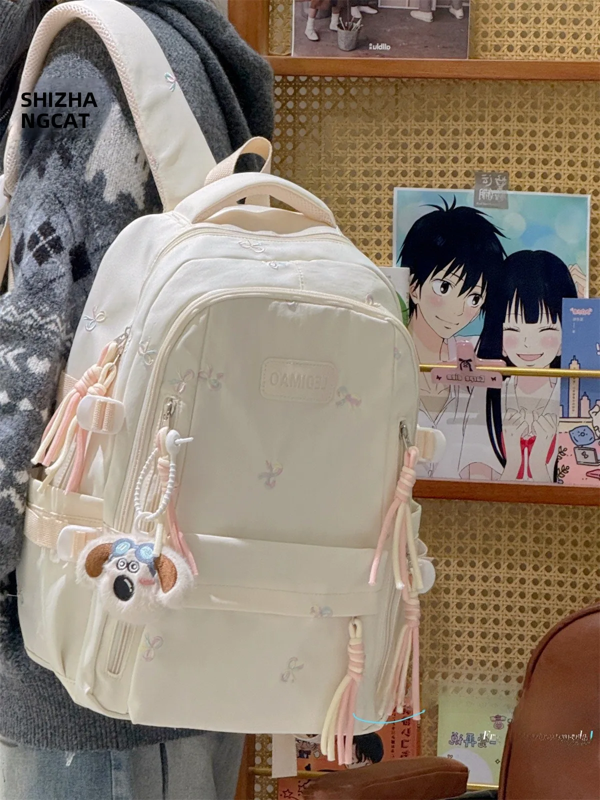 パソコンが入るかわいいリュックは、本当に「通学」に合うのか？