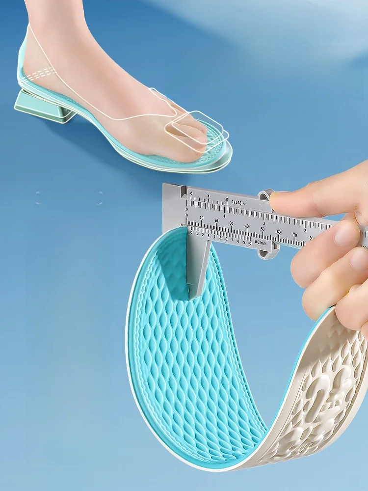 ぺたんこ靴に疲れる原因と、インソールで解決する3つのポイント