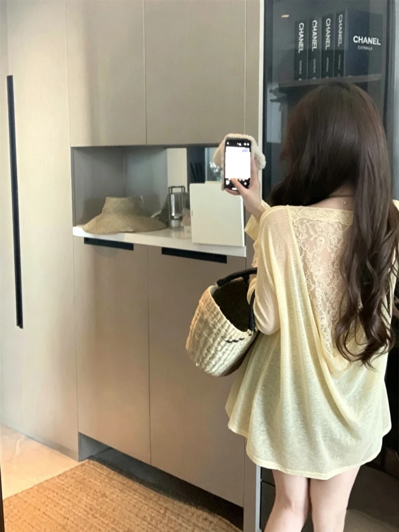 背面レース透かしデザインの長袖日焼け防止Tシャツ：日焼け予防と黄ばみ防止の実用性を検証