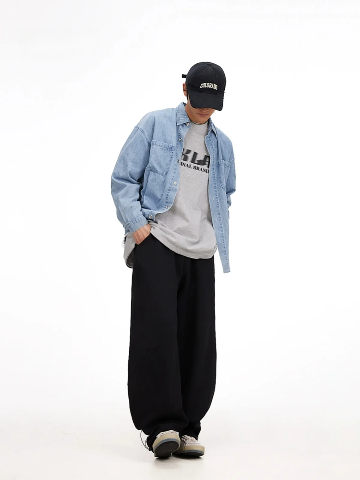 黒スウェットパンツのフィット感と素材特性：CBXLABバナナパンツの実測分析