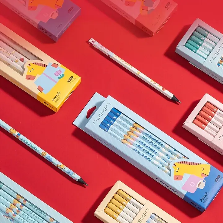 午年限定 鉛筆 木製 HB 黒 姿勢矯正 安全 キッズ ボーイズ ガールズ 小学生 学習用 筆記 お絵描き デッサン おしゃれ 「Nusign」