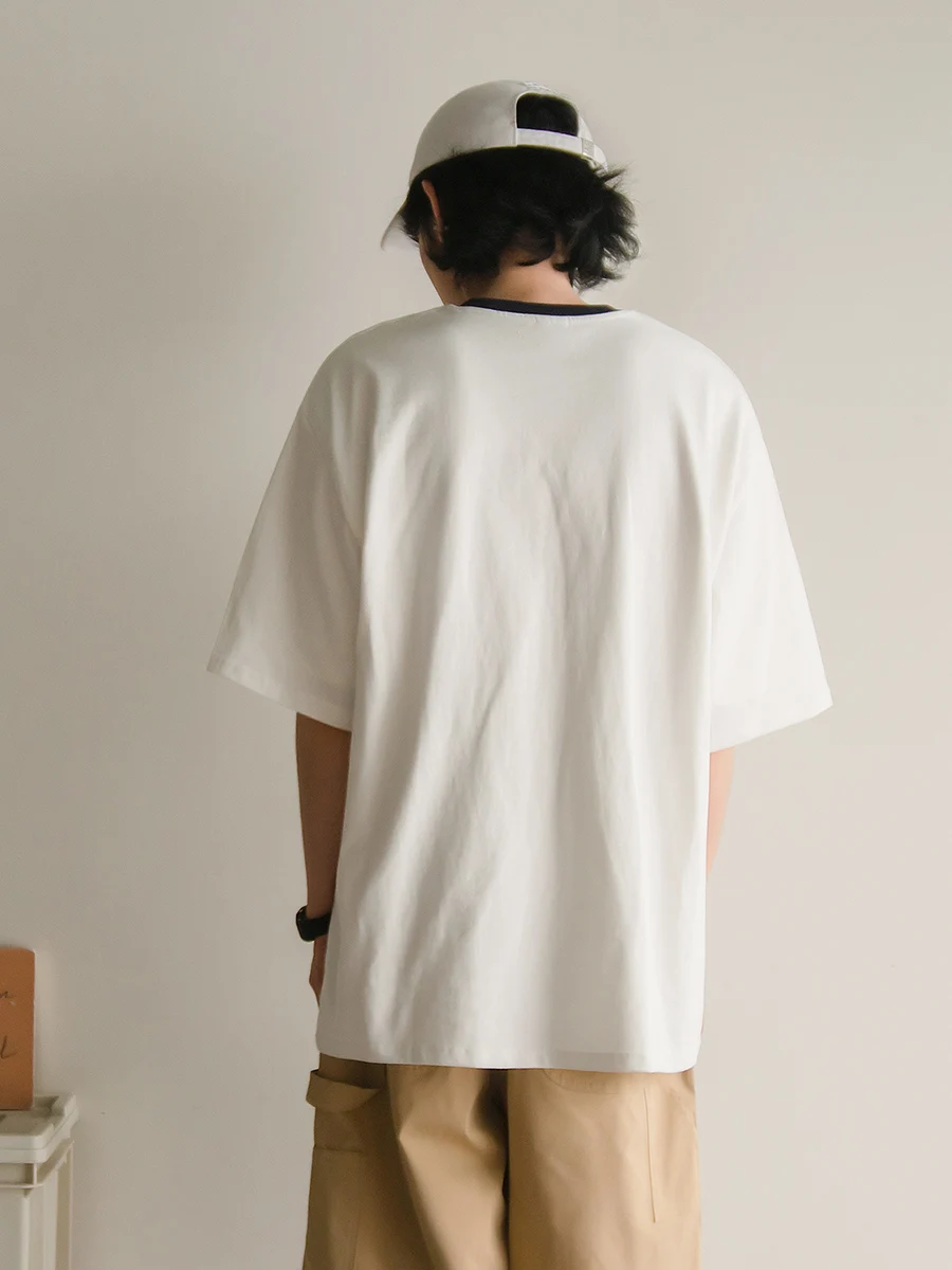 刺繍ロゴ入りTシャツ：ワンポイント刺繍の青春スタイルと実用性を解説