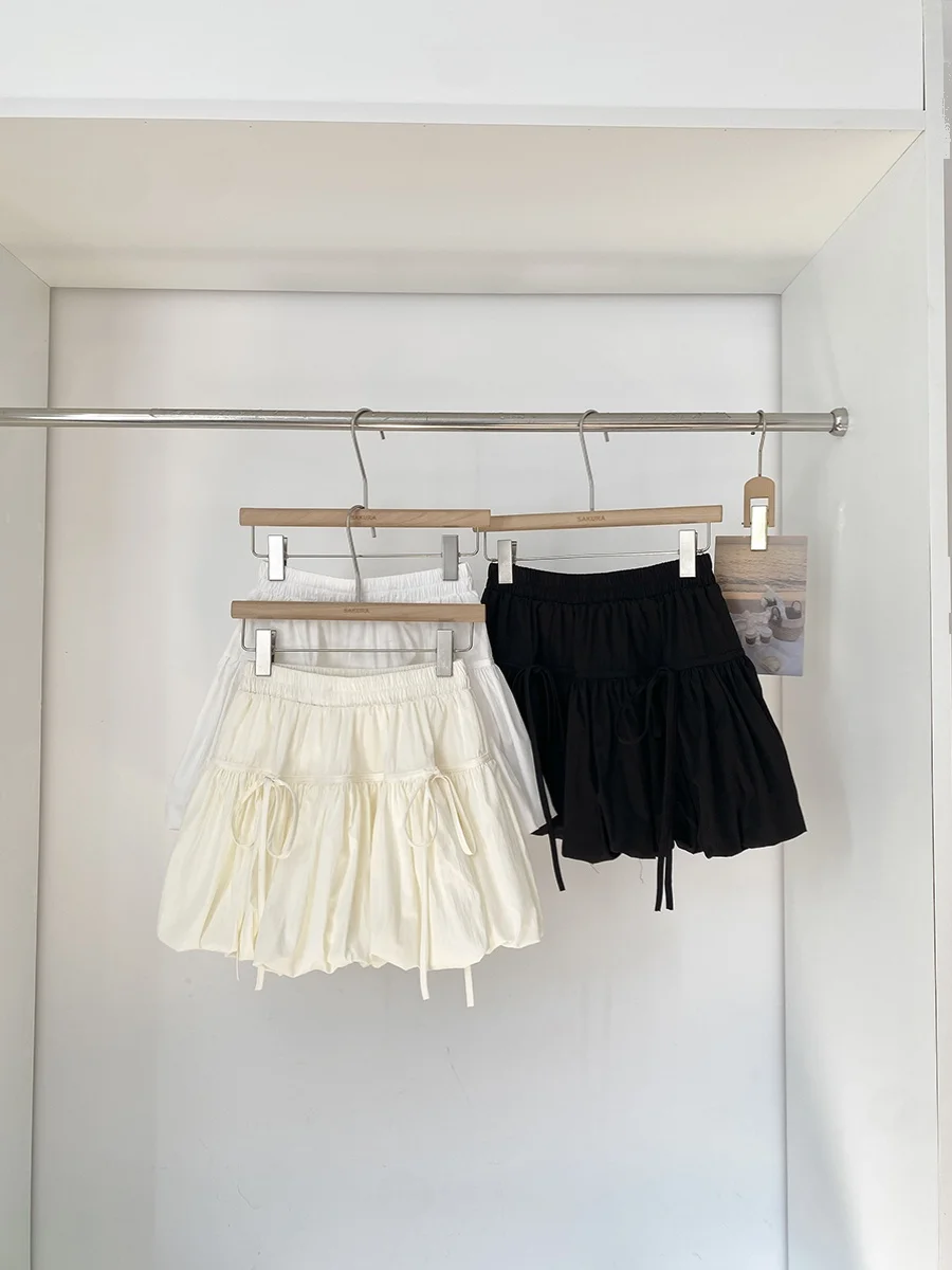 通勤にふさわしい服装女性は、どうやってコーデを決めるべき？