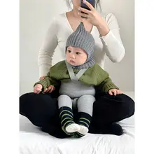 赤ちゃん用 秋冬ウェア【お洒落なニットトップスとパンツ・クリスマスデザイン】（セットアップ対応）