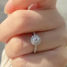 洗練されたデザイン！超輝きの仮想ダイヤモンドリング【結婚式用・ユニセックス・シンプル】