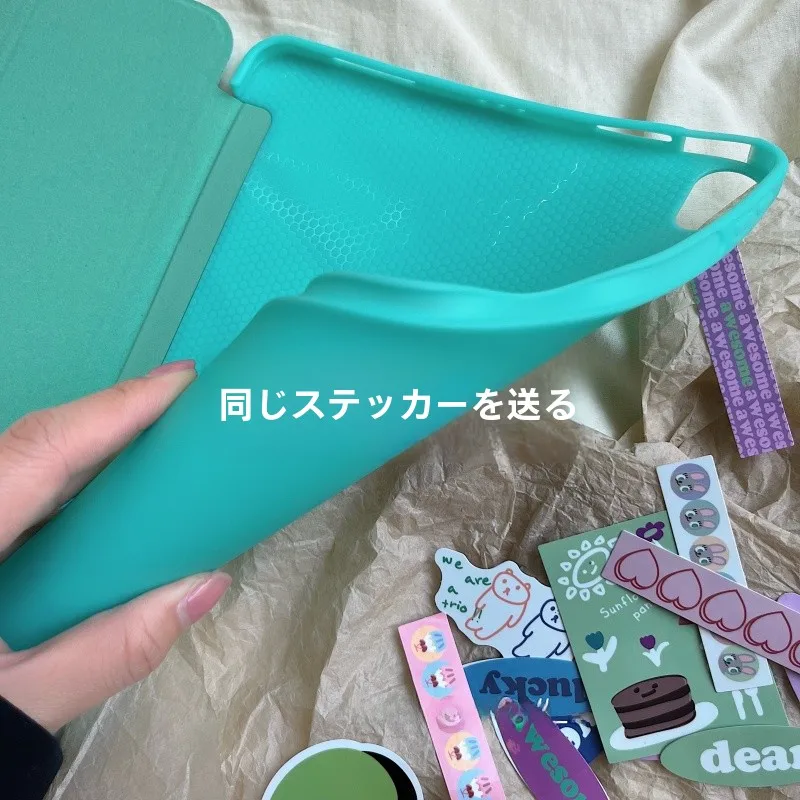 iPadのケース選びで迷うなら、この三折フリップケースが今こそおすすめ！