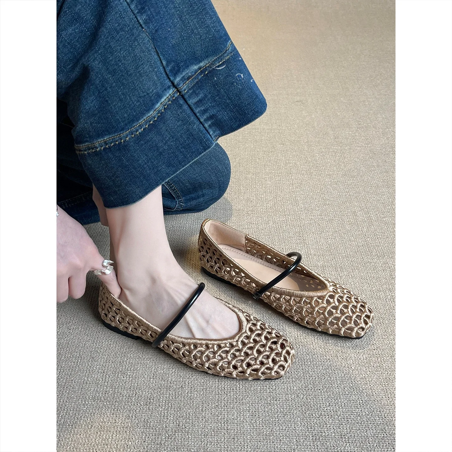 1500円で贈る女性向けプレゼントは今こそ「フロントスタイル」のシンプルなブレザー？