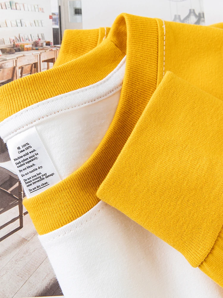 柔らかな着心地の長袖Tシャツ：コットン100%で春に最適なゆったりデザイン