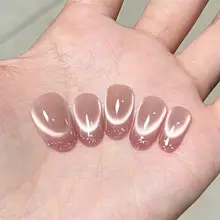 優雅なフレンチスタイルのピンクのキャットアイ爪付け爪【手作り・温柔な印象・美白効果】