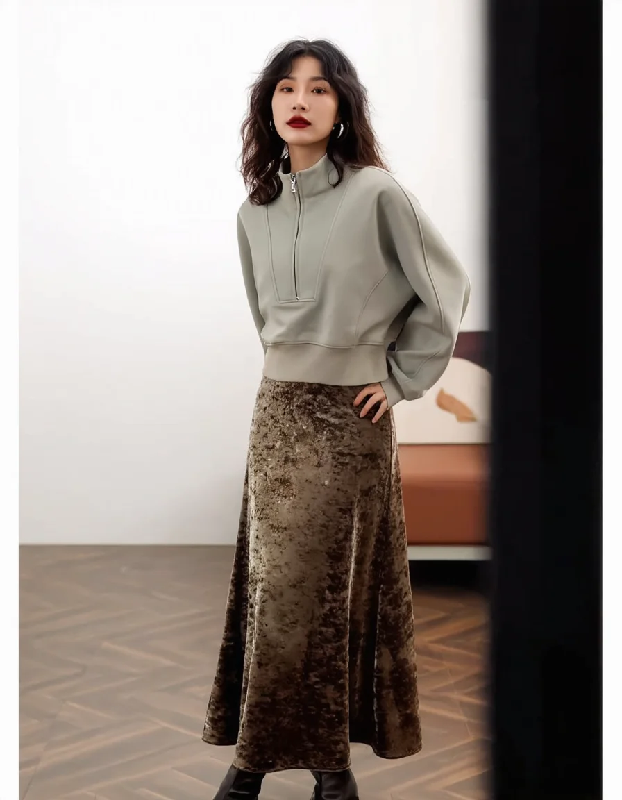 大人可愛いの本質とは？ブルーショルダーTシャツで自然に表現する方法