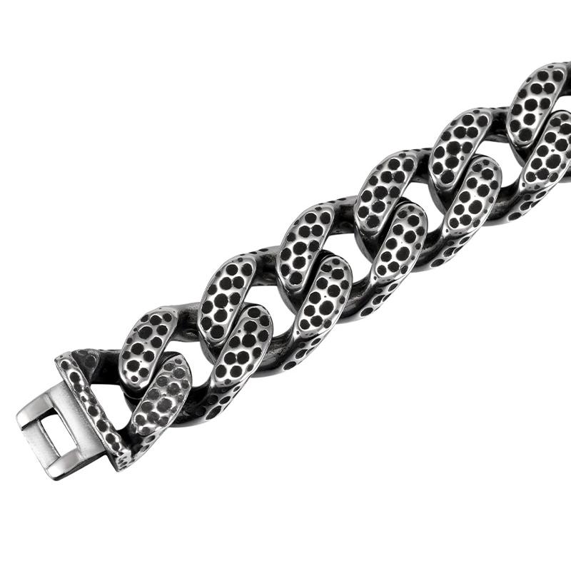 メンズ ブレスレット シルバー チタン製切り込みデザイン：ヴィンテージ風カジュアルスタイルの実用性と適用シーン
