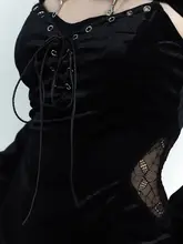 ゴシックスタイルのダークロングドレス【黒・ケープ付き・ハロウィンコスチューム】