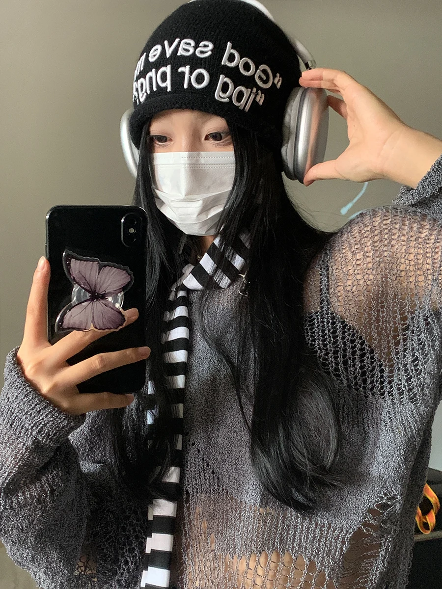 ニット帽 ロゴ 向き は本当に似合わない女に勧められるのか？