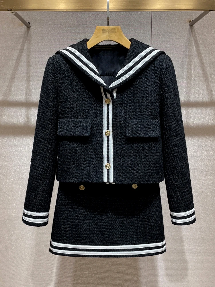 制服っぽい私服をカジュアルに着こなすには？Jolly Noteの学院風セットアップが解決する3つのポイント