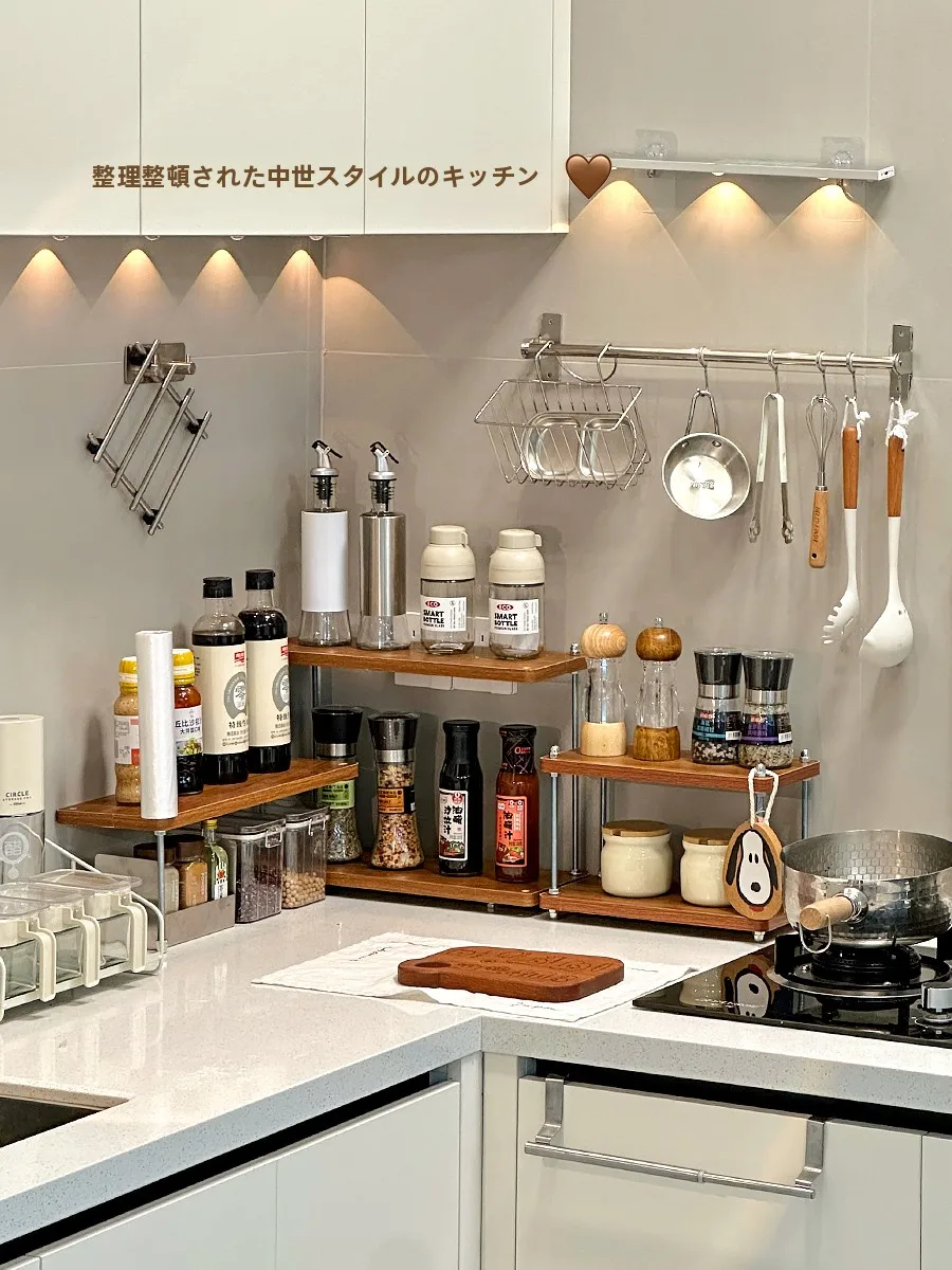 一人暮らしのキッチンに欠かせない「調味料の収納」は、どう選ぶ？