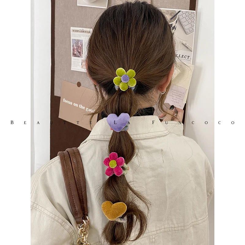 かぎ針編み ヘアゴム 花の取り入れ方は？厳選4選で日常の美しさを演出する