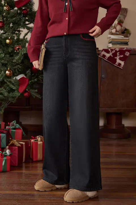 加絨ストレッチデザインのレディースデニムパンツ【ビンテージ風・ストレートシルエット・貝殻刺繍】