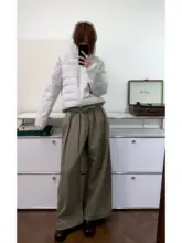 多航線デザインのフード付きダウンジャケット【極上の柔らかさ・おしゃれなデコンストラクション】