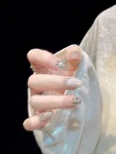 猫眼デザインの高品質ネイルチップ【結婚式用・秋冬向け・ウェディングフォト対応】