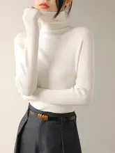厚手シームレスハイネックウールニットインナー【女性用・ファッション性・白色】