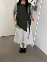 手作りの立体的なコクーンパンツ【フラワープリーツ・八分丈・カジュアル】（セットアップ対応）