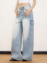 大きなポケットのジーンズ 女性 用 ひきずる作業用パンツ レトロスタイル 薄い青色 ワイドレッグデザイン