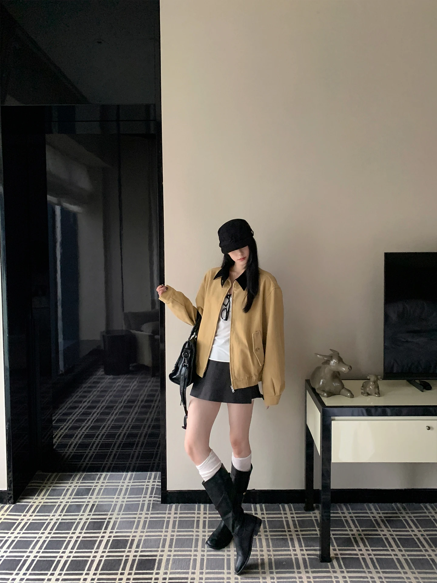 レトロ コーデュロイ キルティングジャケットの着こなしと季節使い方
