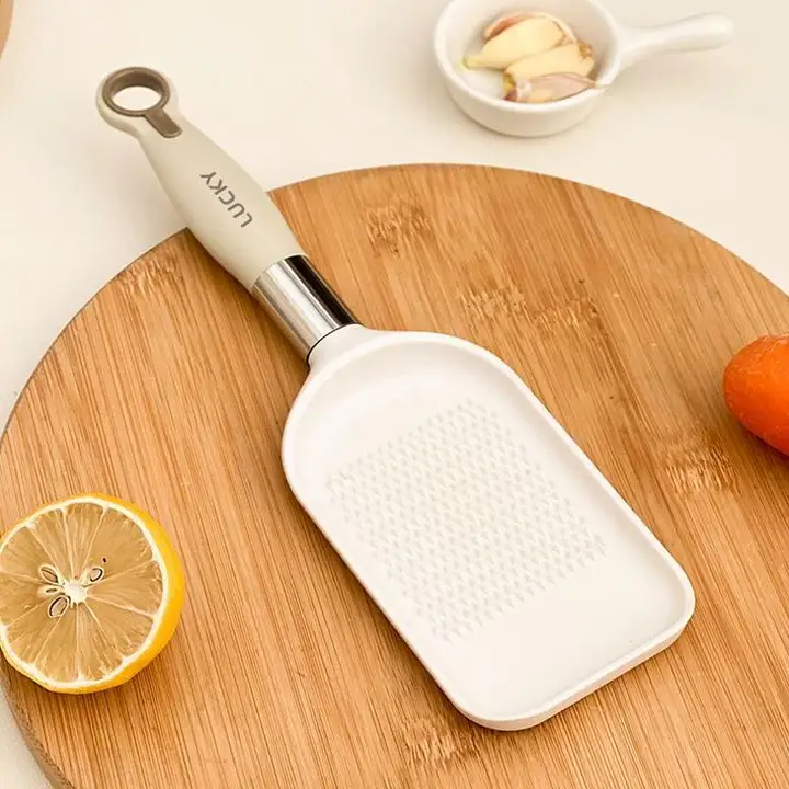 手動式生姜・にんにく磨き器【極上の柔らかさ・キッチン用】