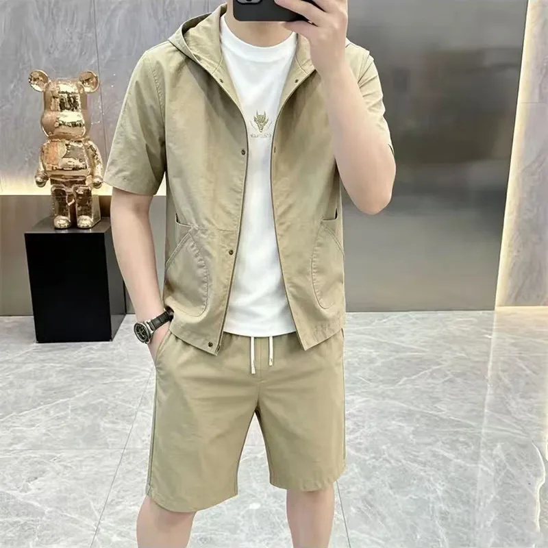 初デートの男性ファッション ベスト5選：大学生が安心して着られるカジュアルスタイルとは？