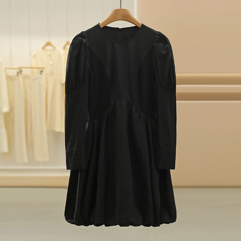 センチメーター 服 とは？厳選3選で、通勤からレジャーまで使えるリアルな使い方を解説