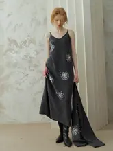 精緻なビーズ刺繍入りウールニットカーディガンとAラインキャミソールドレス【婦人用・二色展開】（セットアップ対応）