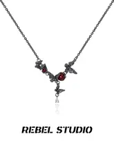 rebel studio 蝶々モチーフネックレス【ダークスタイル・ユニークデザイン・ロックテイスト】