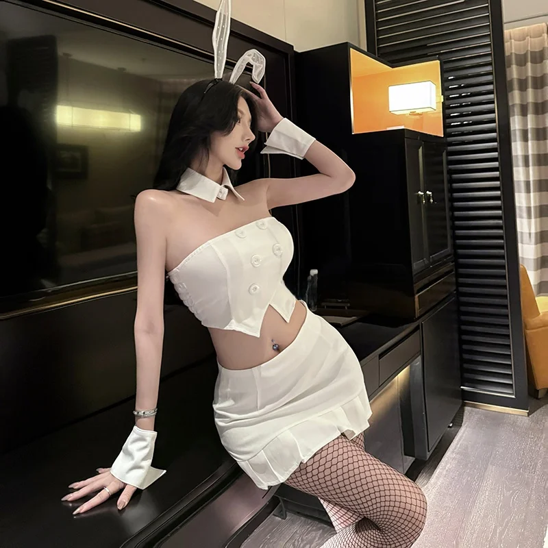 bloody bunny コスチューム：ナイトクラブ向けのセクシーウサギデザインと実際の使用シーン