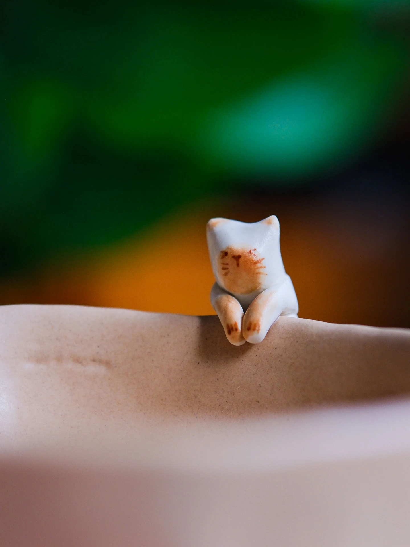 かわいいシャム猫デザインの陶器サラダボウル：レトロスタイルで日常使いに最適な家庭用食器