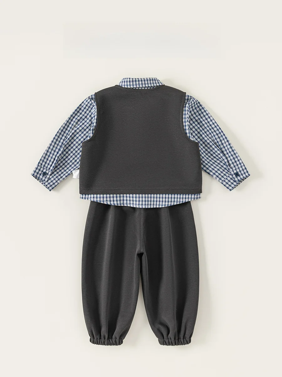 10月初めにぴったりの男の子の服は？秋季レトロストリートスタイルが解決するリアルな悩み
